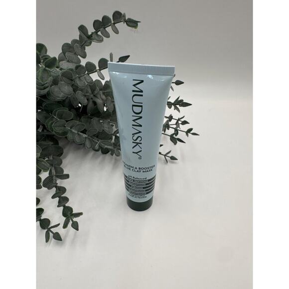 Mudmasky Vitamin-A Blue Clay Mask | Pore Refining & Smoothing | 60ml - Picture 2 of 5